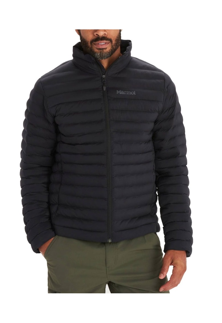 Geaca matlasata cu guler inalt