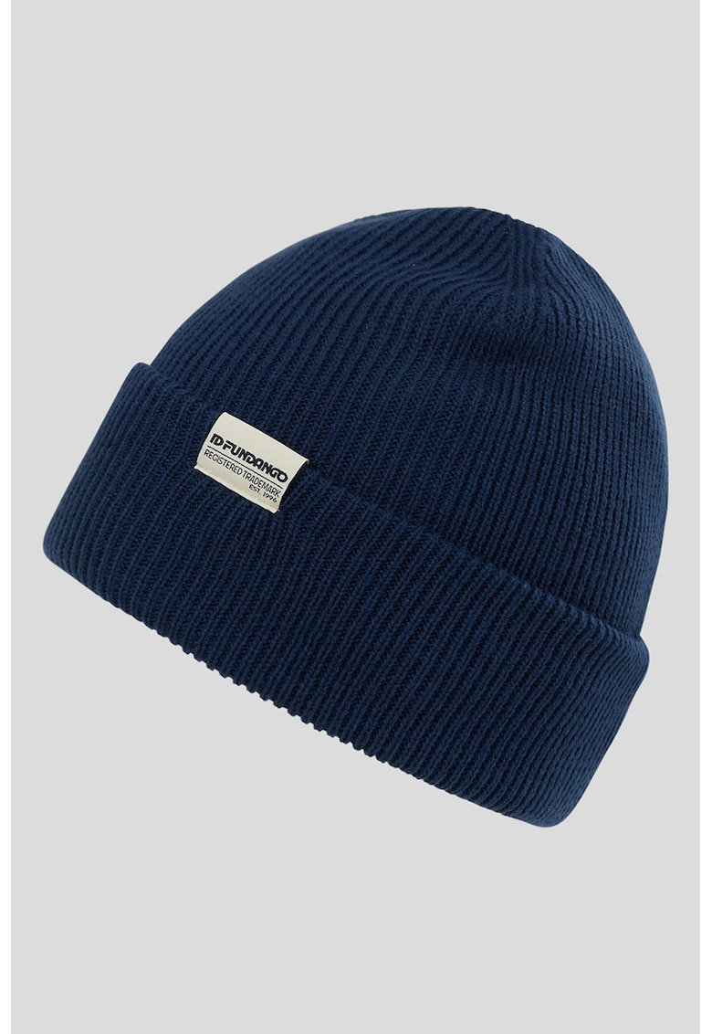 Caciula trciotata Tara