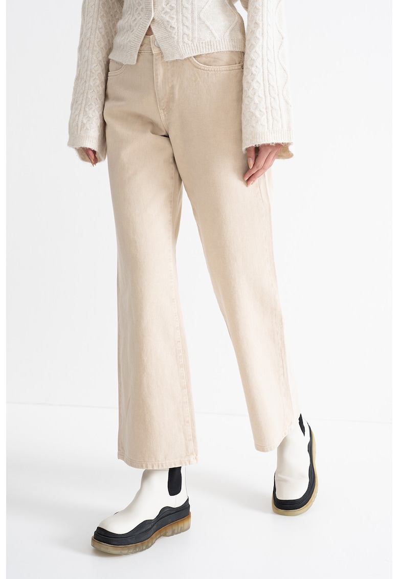 Blugi crop cu croiala ampla