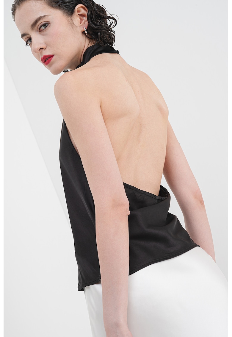 Bluza de satin cu decupaj pe partea din spate - fara maneci