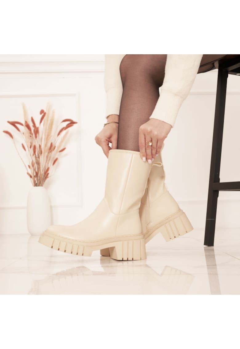 Cizme scurte bej 8595 115 11702