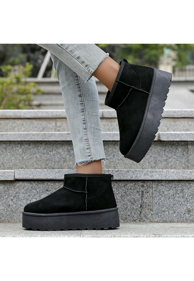 Ghete negre cu talpa groasa 333-78 116 15695