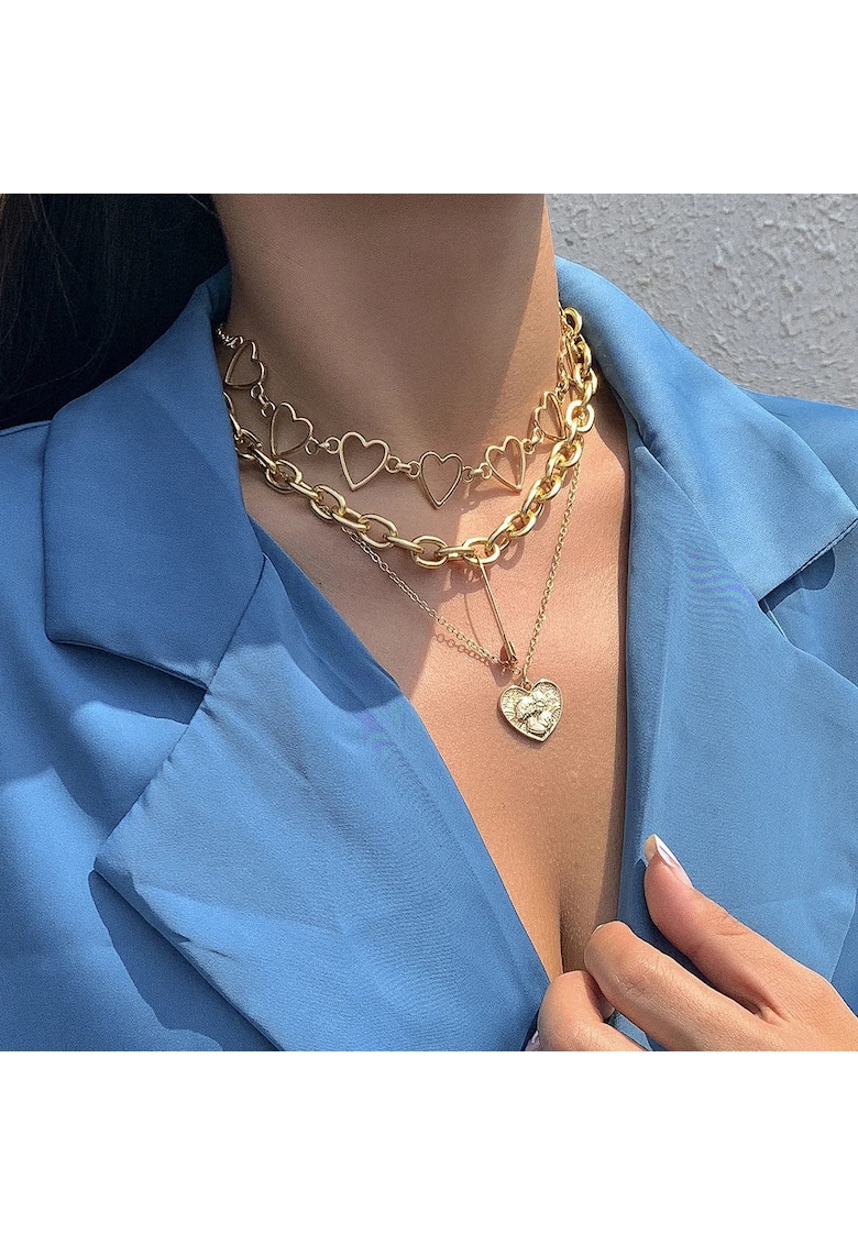 Set 3 coliere argintii - cu inimioare - Delia C9