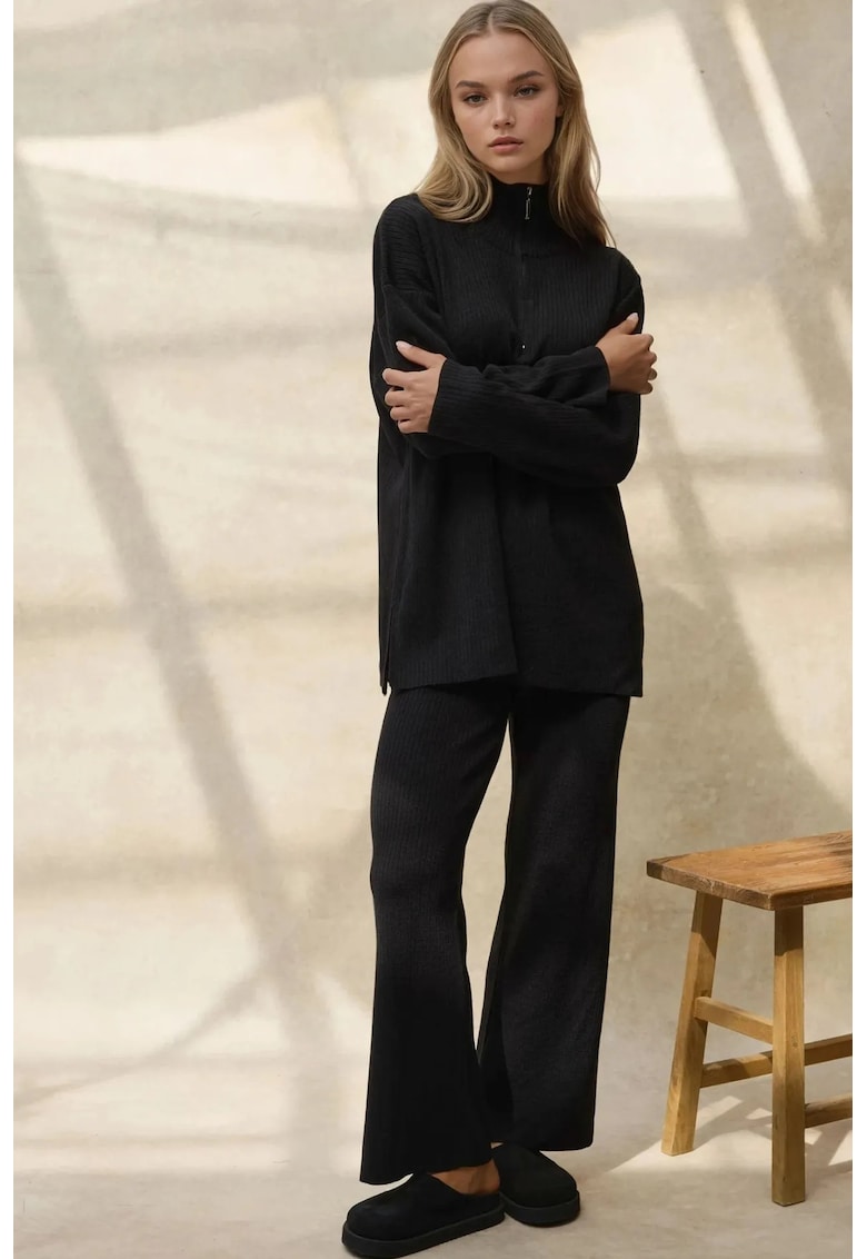 Set coordonat tricotat -  talie inalta - guler cu fermoar - negru - tricot -