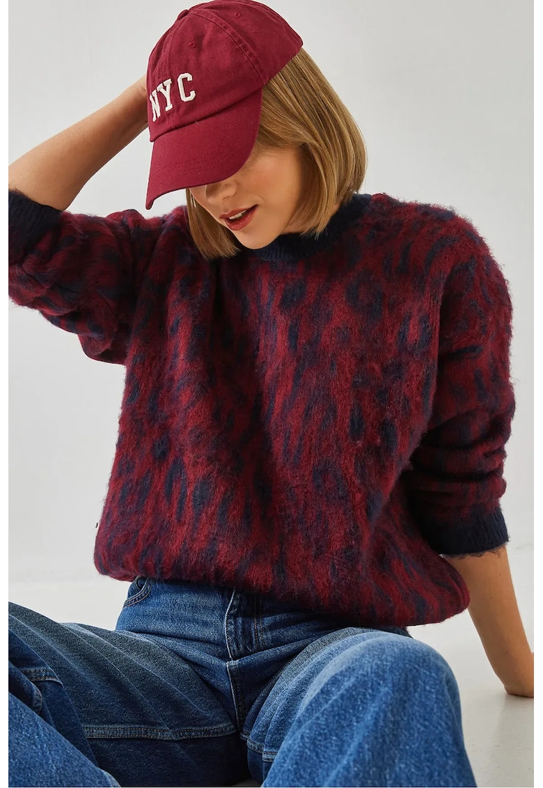 Pulover tricotat -  imprimeu leopard - guler rotund - visiniu - material acril-poliamida-polibutilena -