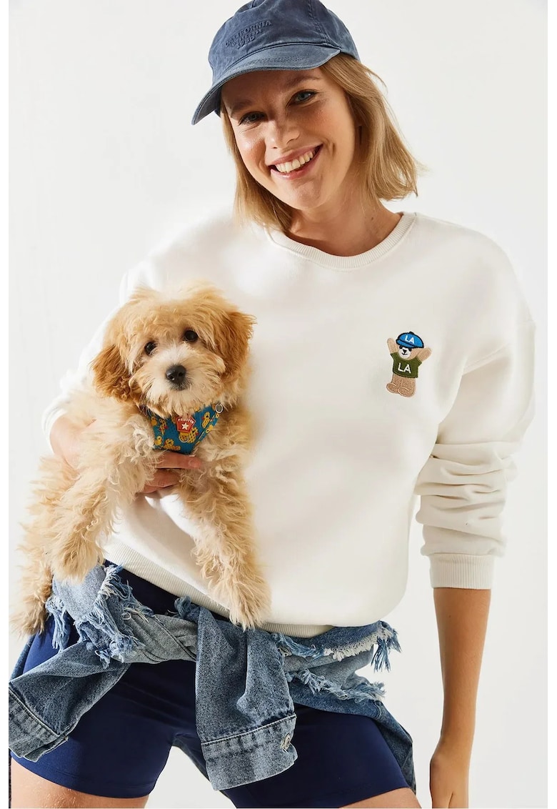 Hanorac dama -  cu guler rotund - brodat - bej - bumbac -