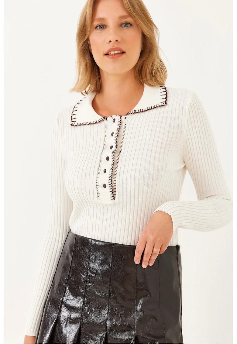 Pulover dama - texturat - guler cu nasturi - alb - tricot -