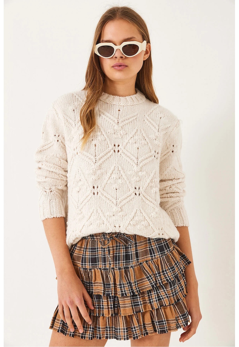 Pulover dama -  texturat cu guler rotund si pompom - bej - tricot -