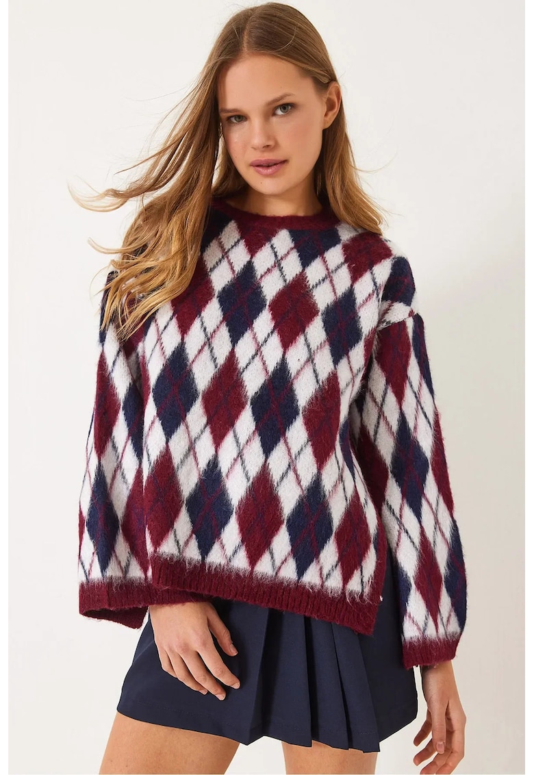 Pulover tricotat - model Baclava - crapaturi - visiniu - tricot -