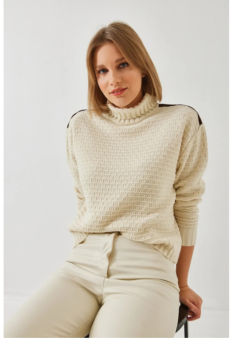 Pulover dama -  tricotat cu guler inalt texturat - bej -