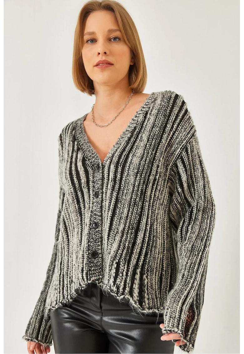 Cardigan tricotat -  cu dungi - decolteu in V - tricot -