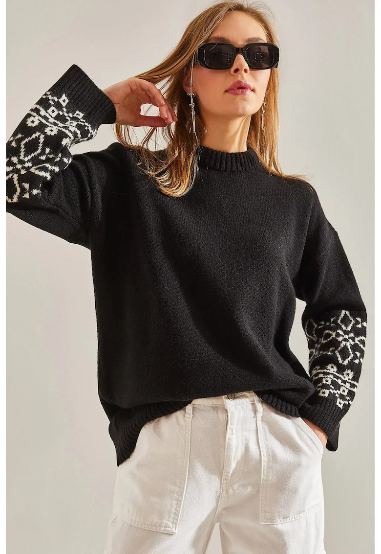 Pulover tricotat jacquard cu guler rotund  broderie - negru - material acrilic si poliester -