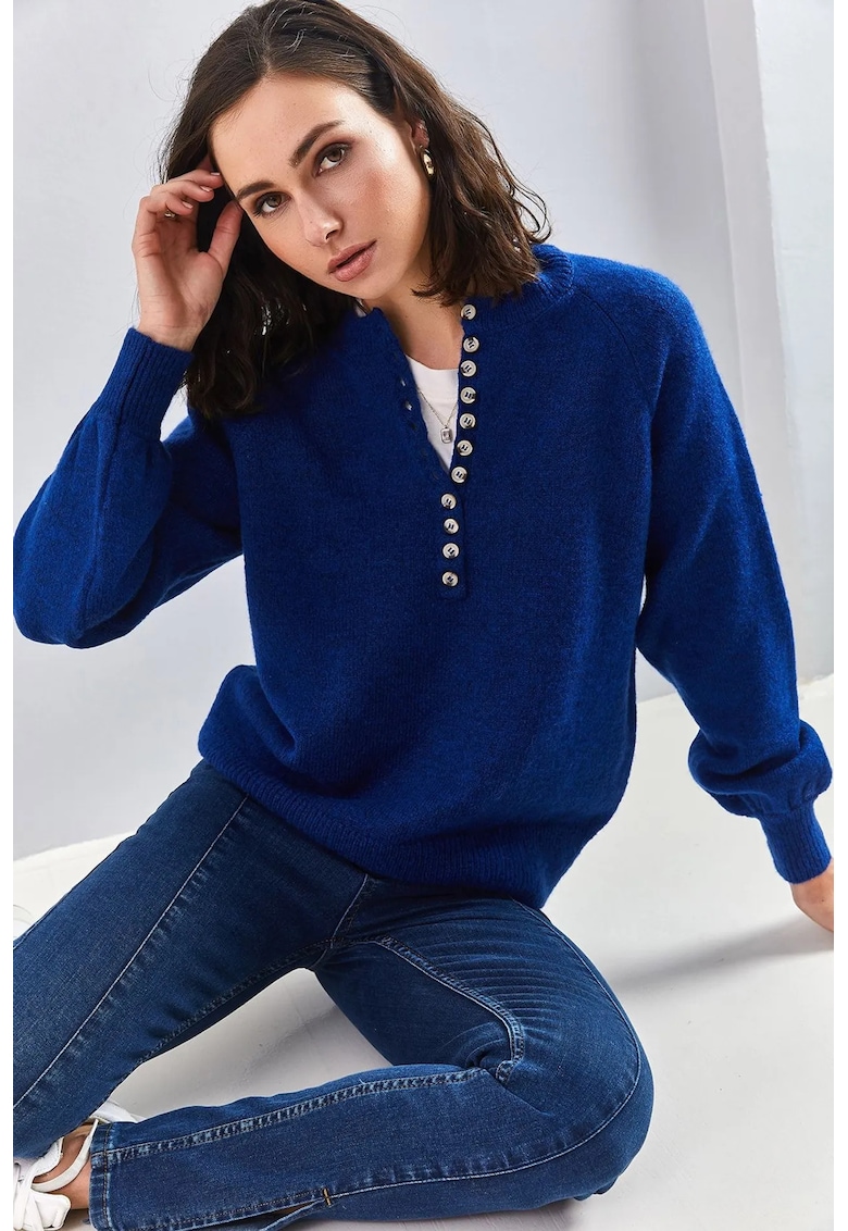 Pulover tricotat  cu dungi - guler cu nasturi - bleumarin - material acrilic si poliester -