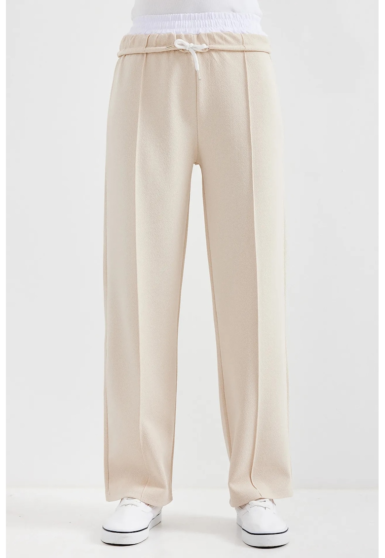 Pantaloni dama -  texturati - crop - picior lat - crem - poliester-lycra