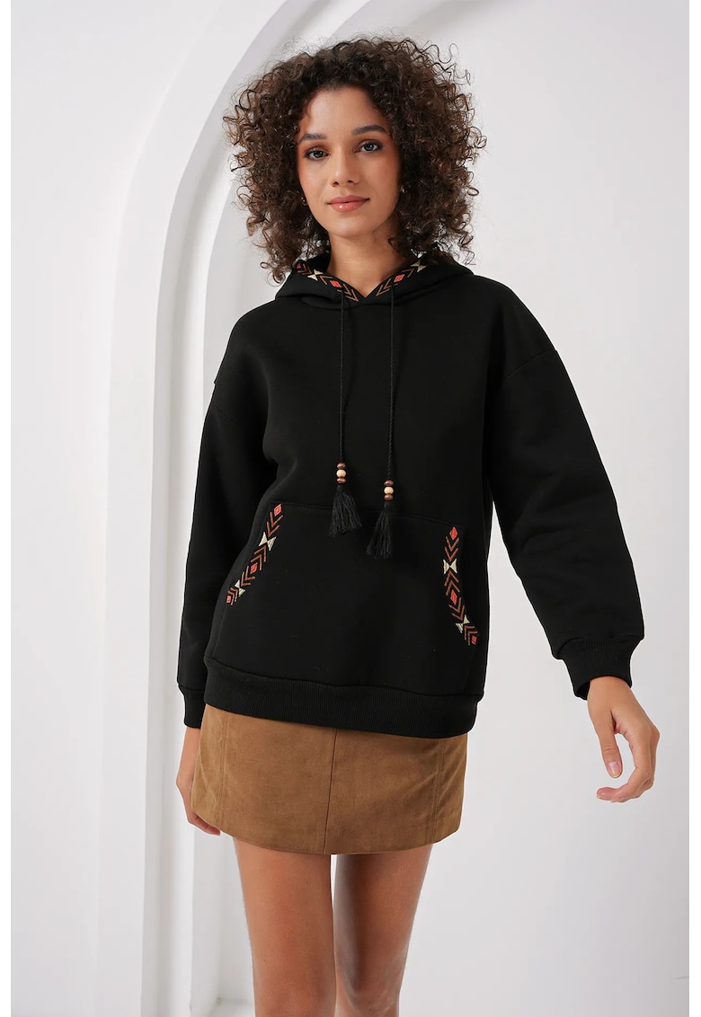 Hanorac dama supradimensionat cu gluga si pompon - negru - bumbac