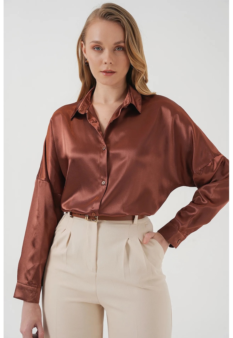 Camasa supradimensionata din satin - maro - poliester - cu inchidere cu nasturi Camasa supradimensionata din satin - maro - poliester - cu inchidere cu nasturi