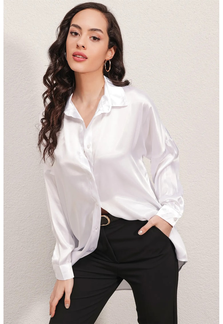 Camasa supradimensionata HiCCUP din satin - alb - cu inchidere cu nasturi - din poliester