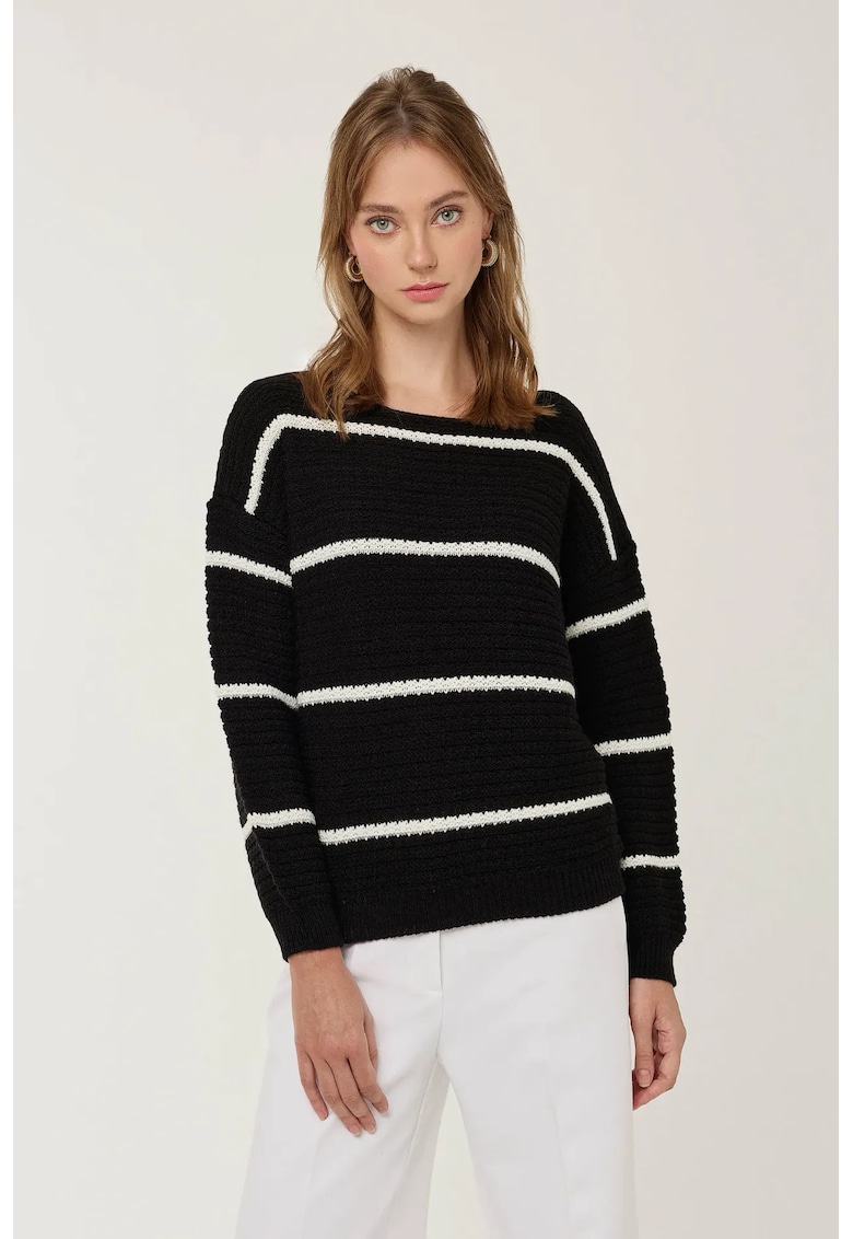 Pulover dama - tricotat cu dungi - croiala lejera - negru - tricot