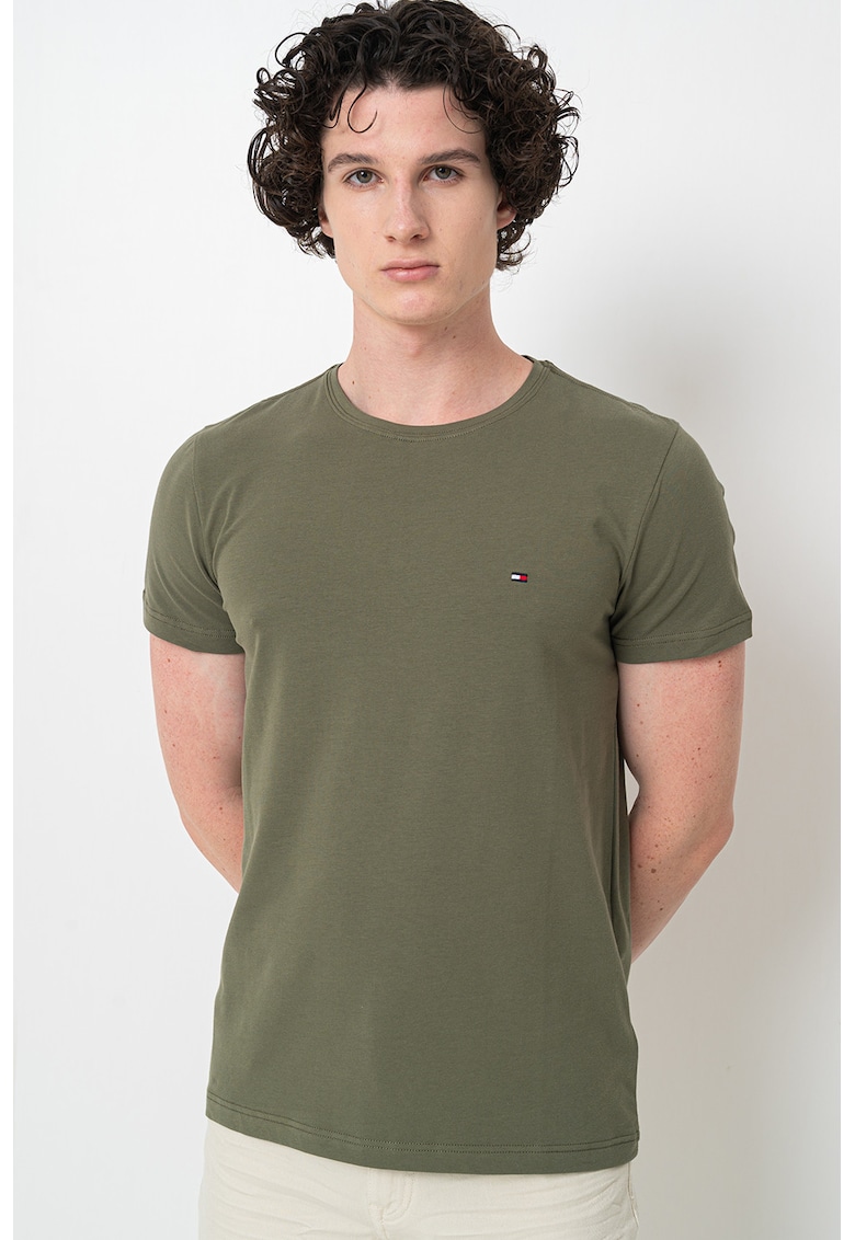 Tricou slim fit cu decolteu la baza gatului