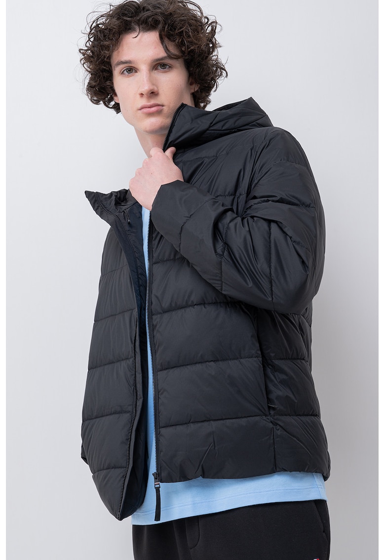 Geaca matlasata cu buzunare laterale