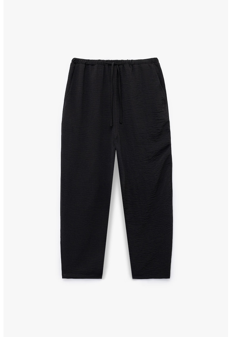 Pantaloni cu snur in talie