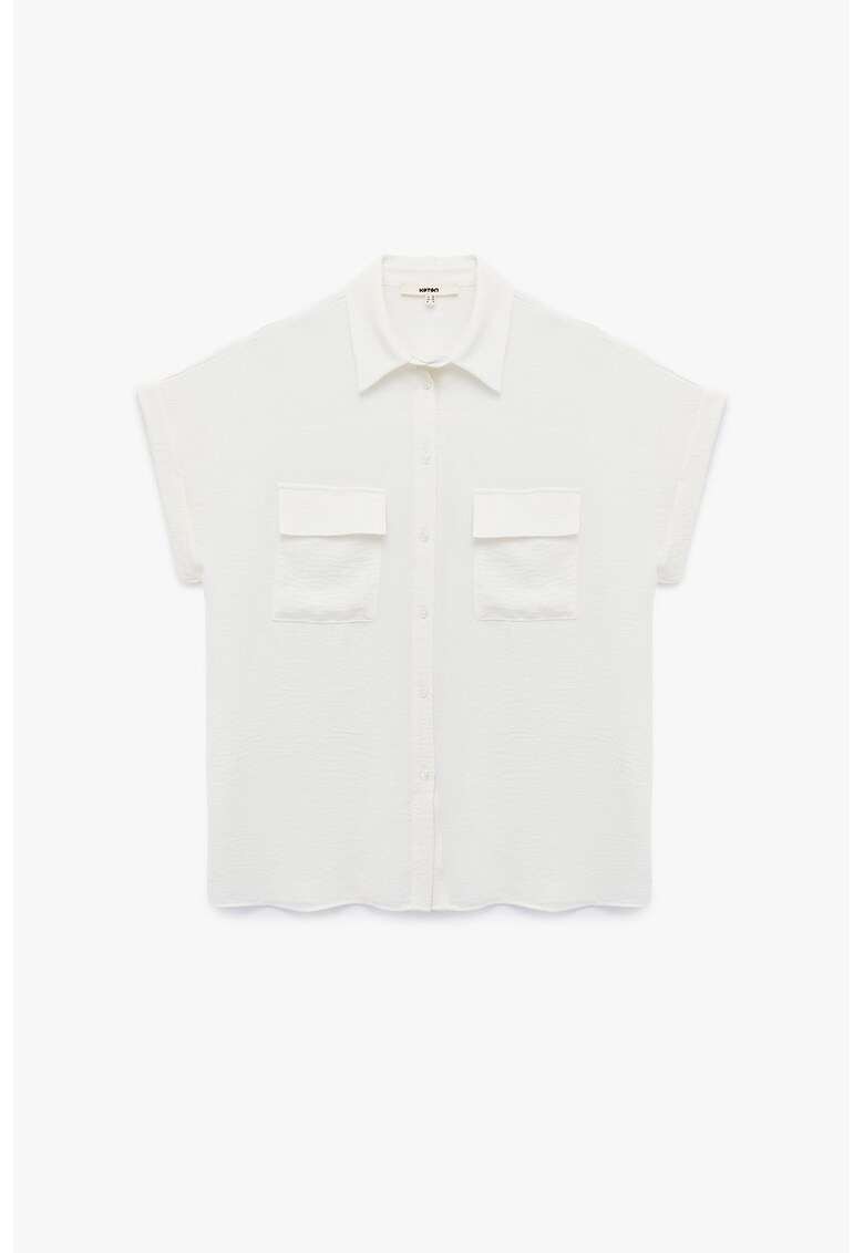 Camasa cu buzunare pe piept si maneci scurte - Alb