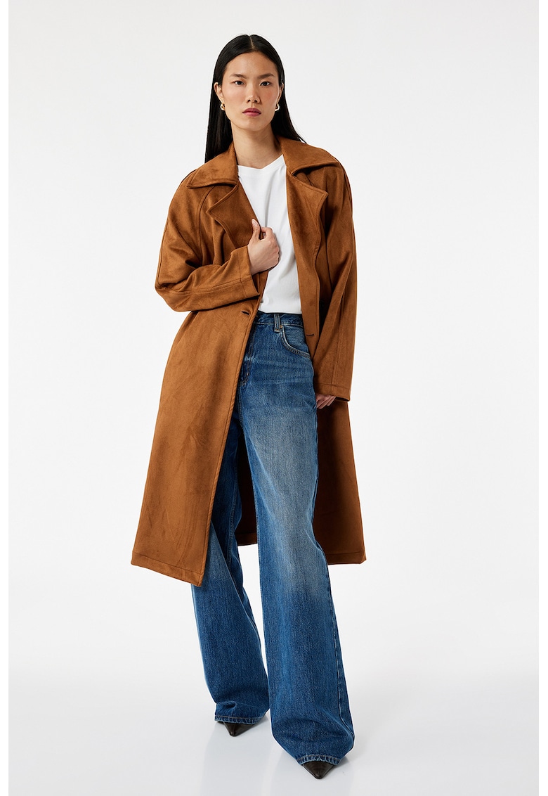 Palton lung cu nasturi