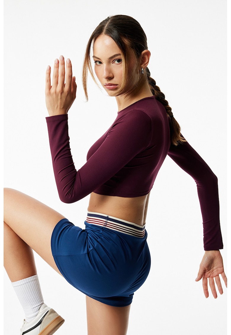 Bluza crop cu decolteu la baza gatului - Visiniu