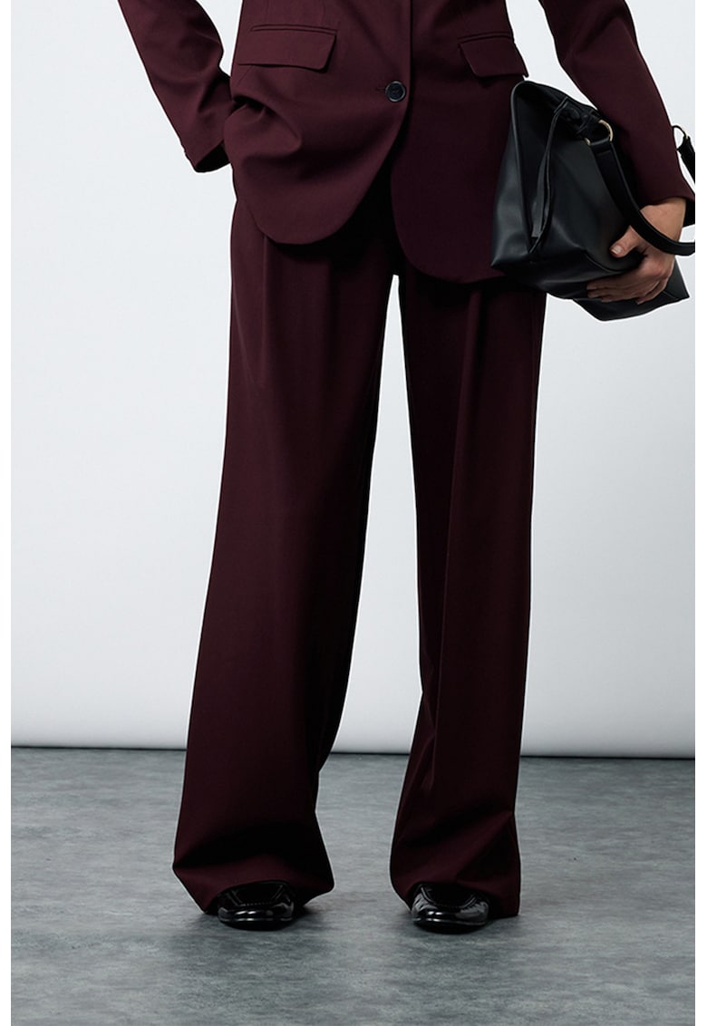 Pantaloni eleganti evazati