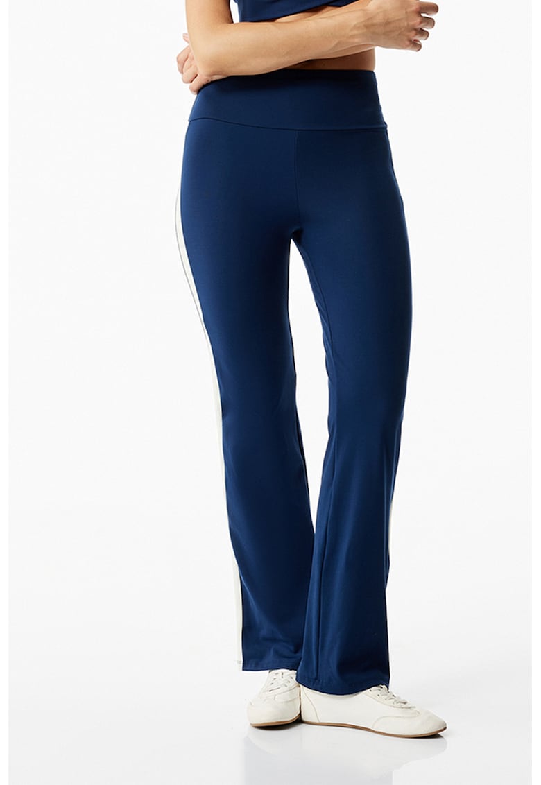 Colanti evazati cu talie inalta