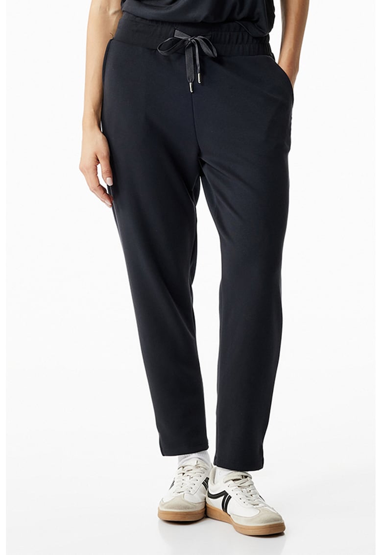 Pantaloni din amestec de modal cu snur in talie