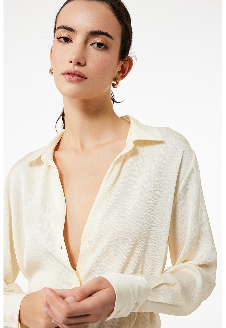 Camasa texturata cu decolteu in V