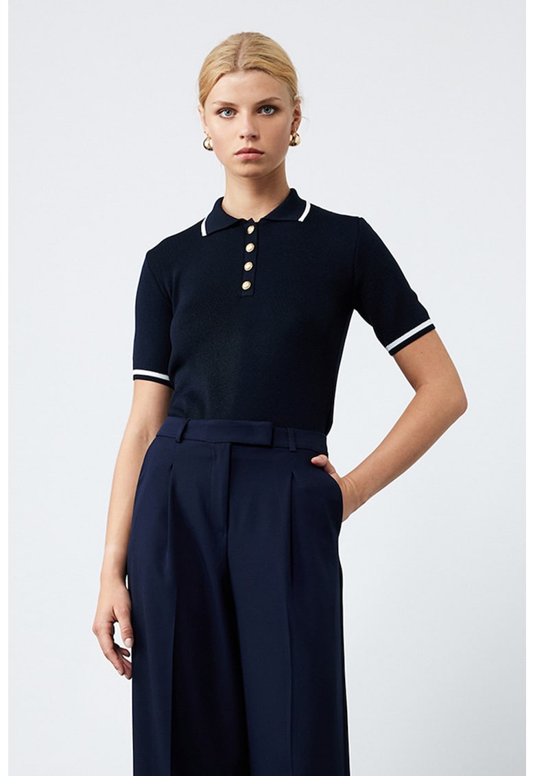 Tricou polo din tricot cu nasturi