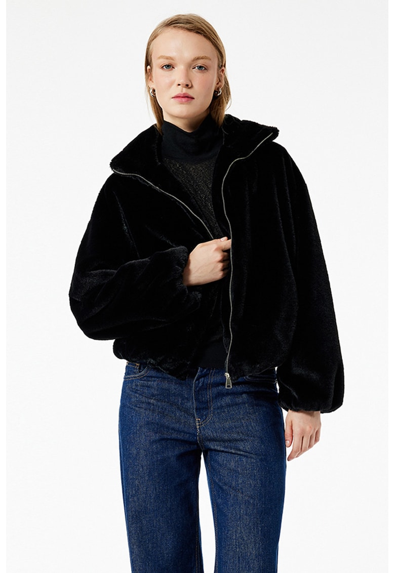 Jacheta din blana sintetica cu buzunare laterale