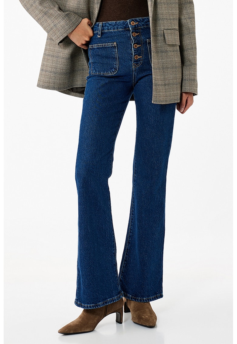 Blugi evazati cu talie inalta