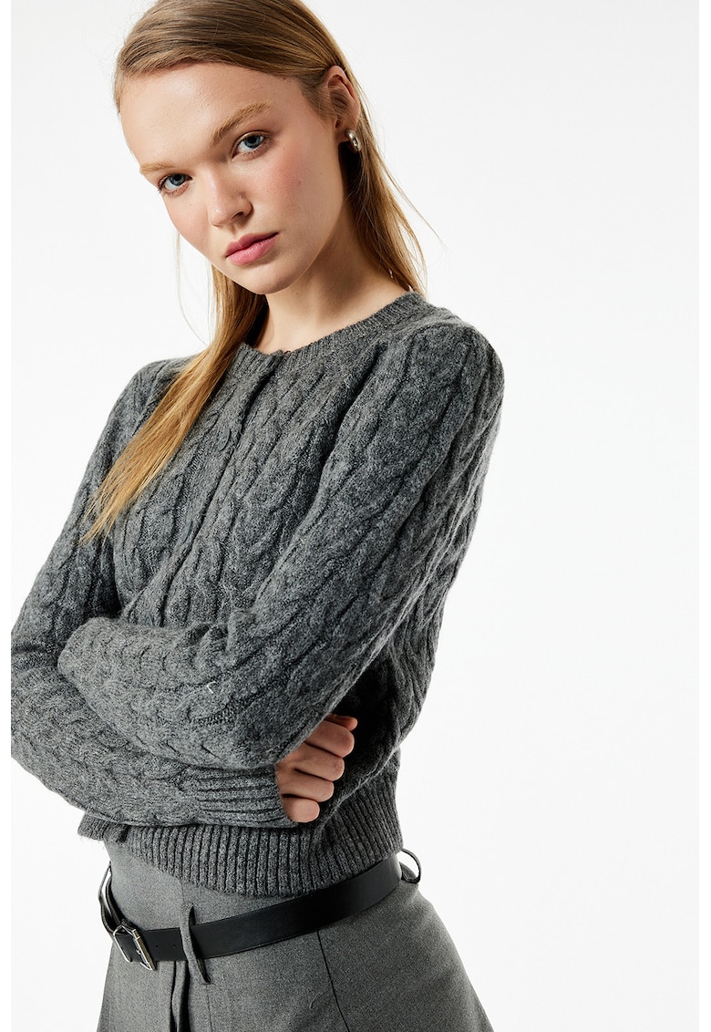 Cardigan crop cu nasturi