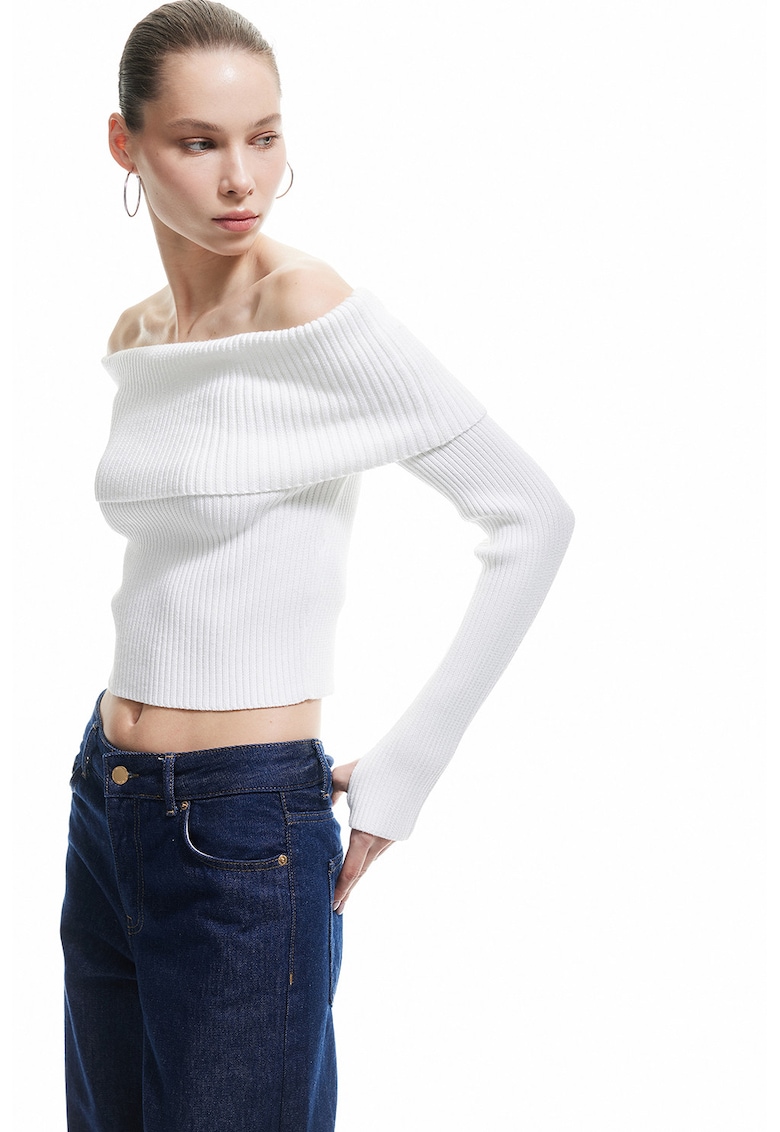 Bluza crop cu decolteu pe umeri - Alb