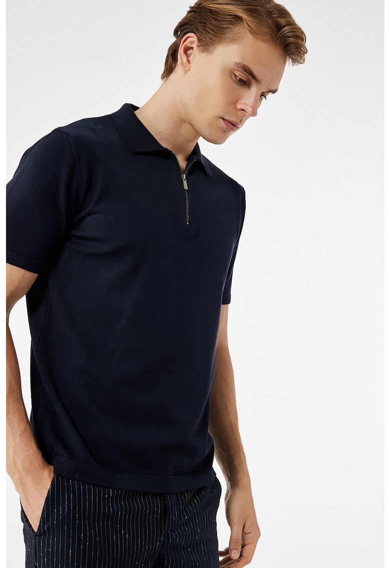 Tricou polo cu fermoar scurt