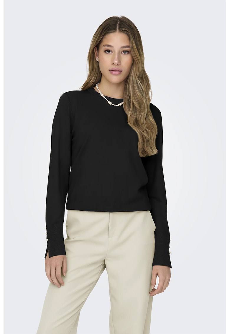 Pulover slim fit cu mansete cu nasturi