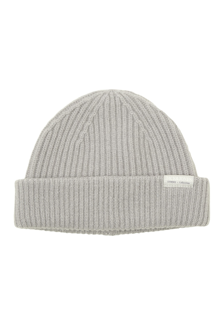 Caciula striata din lana