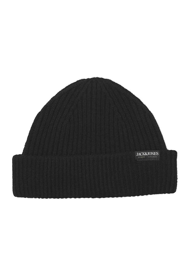 Caciula striata din lana