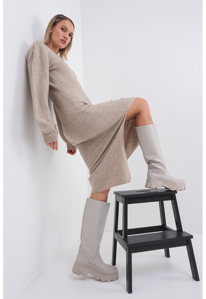 Rochie midi din tricot cu slit lateral si decupaj pe partea din spate