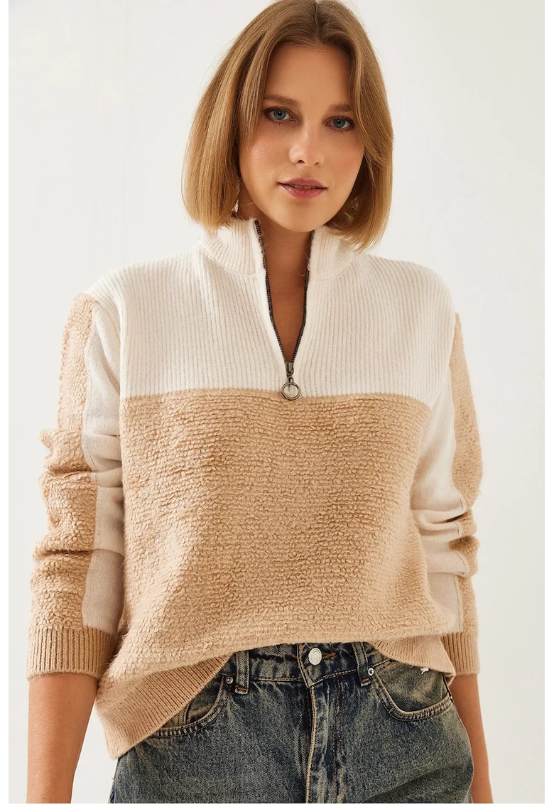 Pulover tricotat -  model cu guler cu fermoar - bej - tricot -