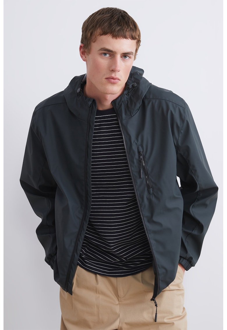 Jacheta usoara cu buzunare cu fermoar