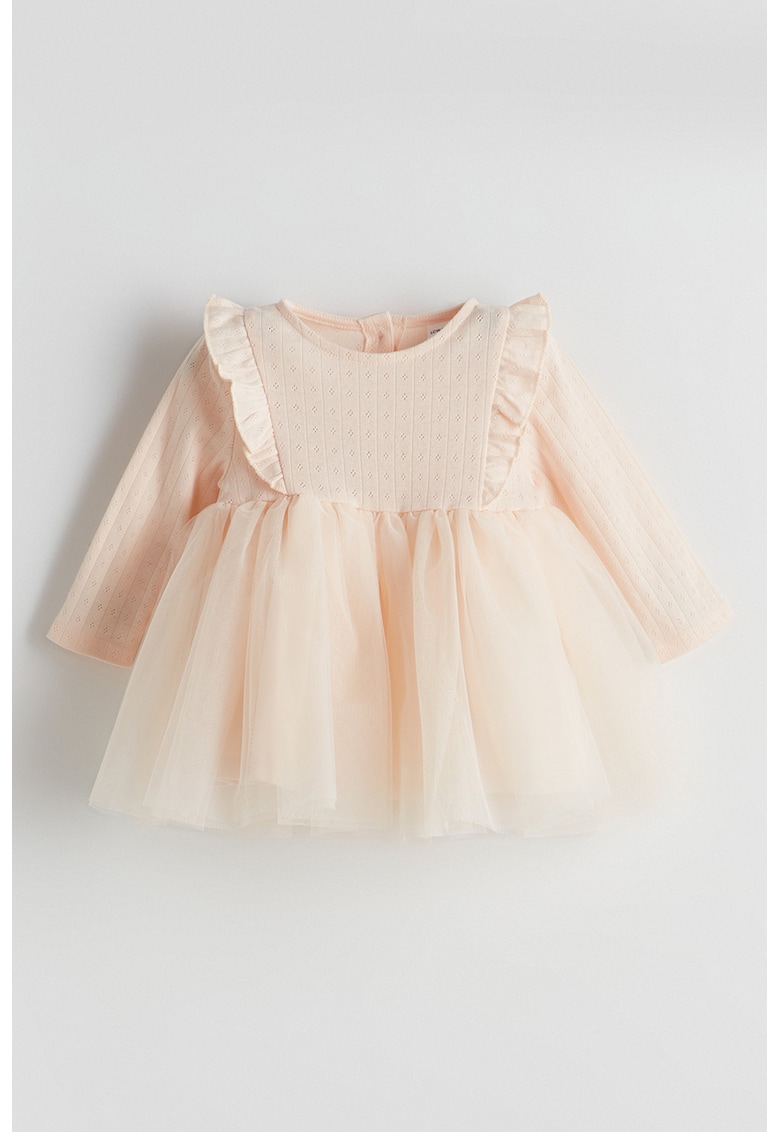 Rochie evazata cu tul