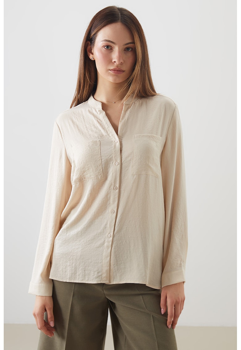 Camasa uni cu buzunar pe piept