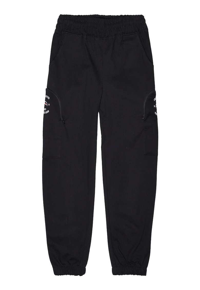 Pantaloni de trening cu buzunare cu fermoar Special Pantaloni de trening cu buzunare cu fermoar Special