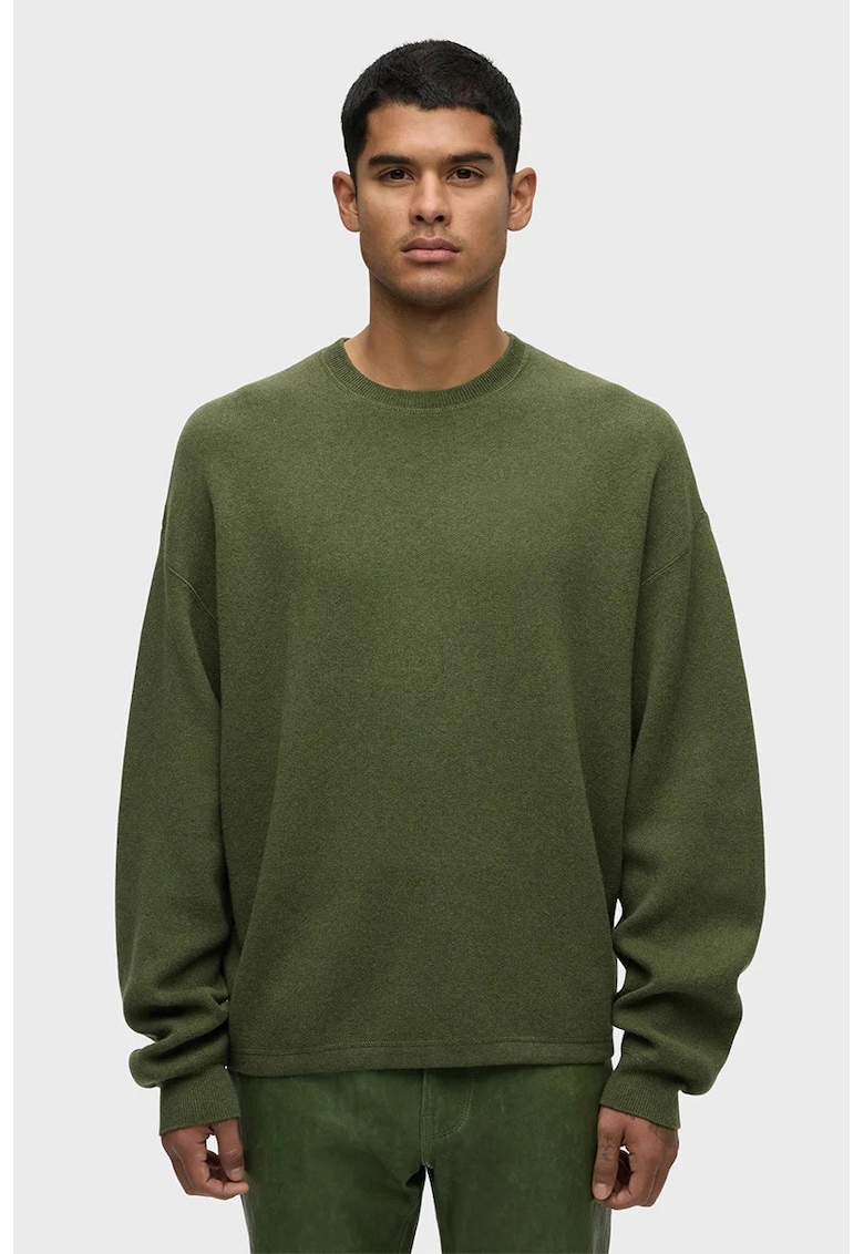 Pulover din knitwear cu guler rotund