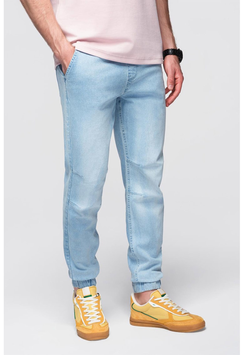 Blugi conici cu snur