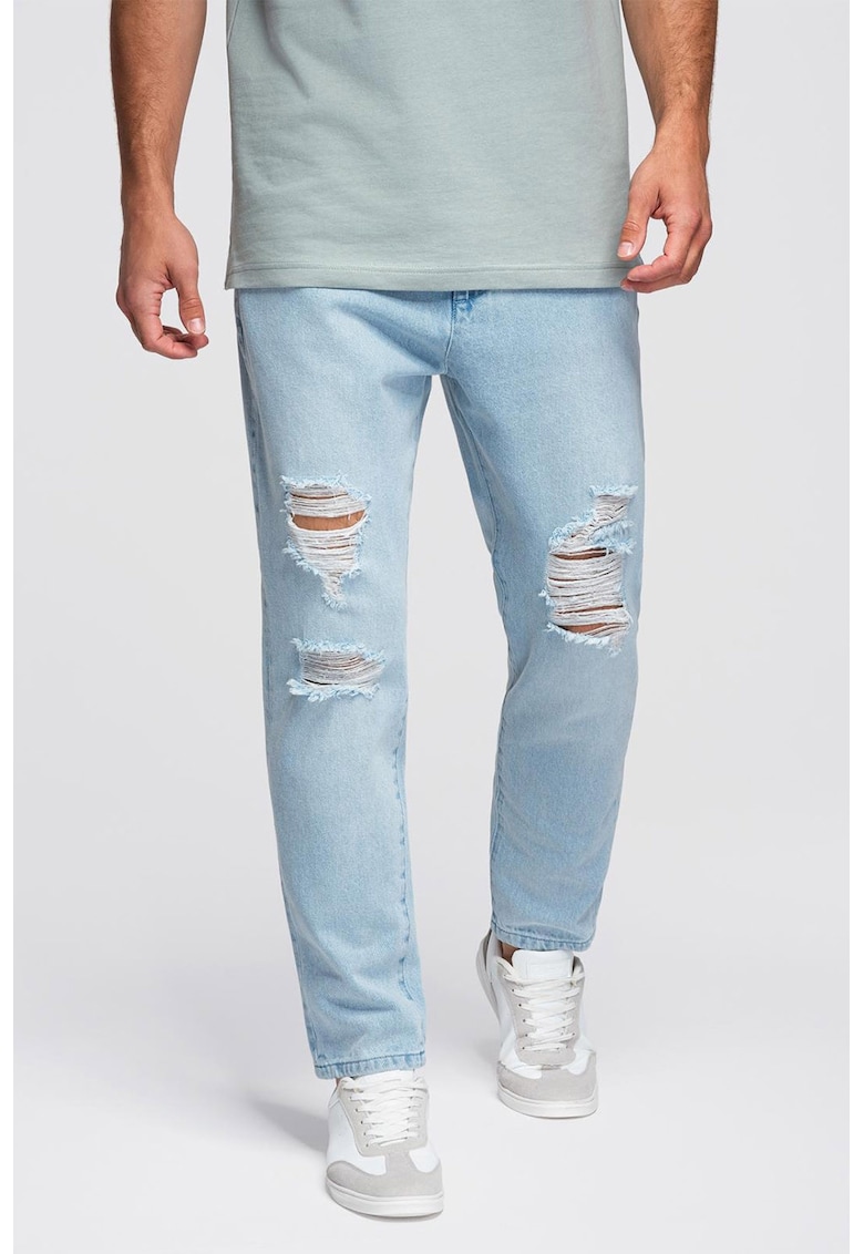 Blugi drepti cu striatii